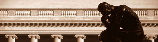 Photo of "Thinker" sculpture